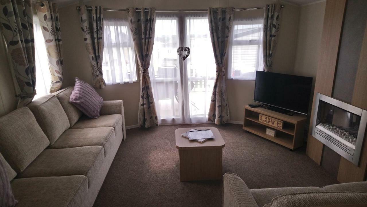 Bude Caravan Caromax - Families And Couples Only ภายนอก รูปภาพ